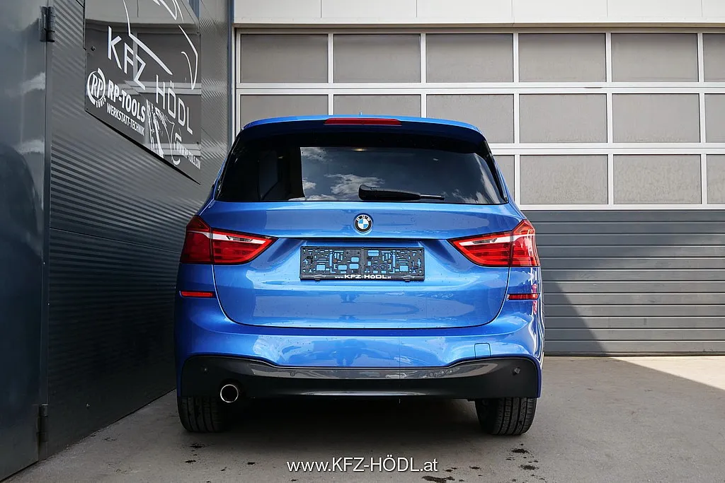 BMW 218d Gran Tourer M Sport Image 4