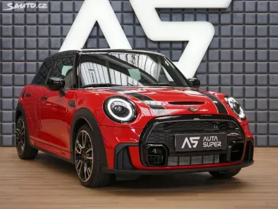 Mini Cooper S LED ACC CarPlay JCW Záruka