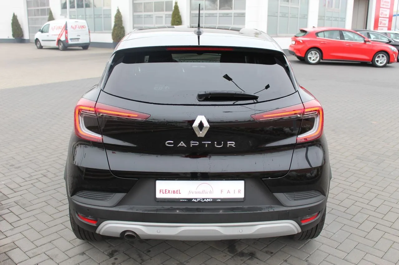 Renault Captur II 1.3 TCe 130 Navi...  Image 5