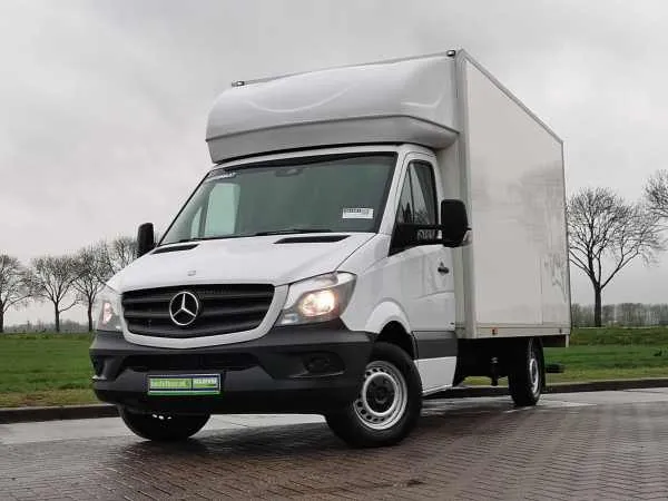 Mercedes-Benz Sprinter 319 Bakwagen + Laadklep Image 1