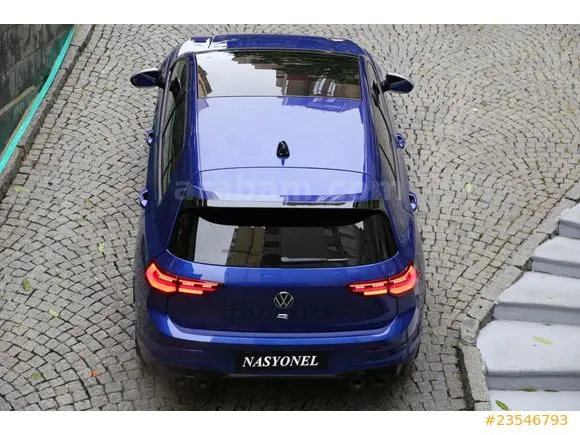 Volkswagen Golf 2.0 TSi R Image 1